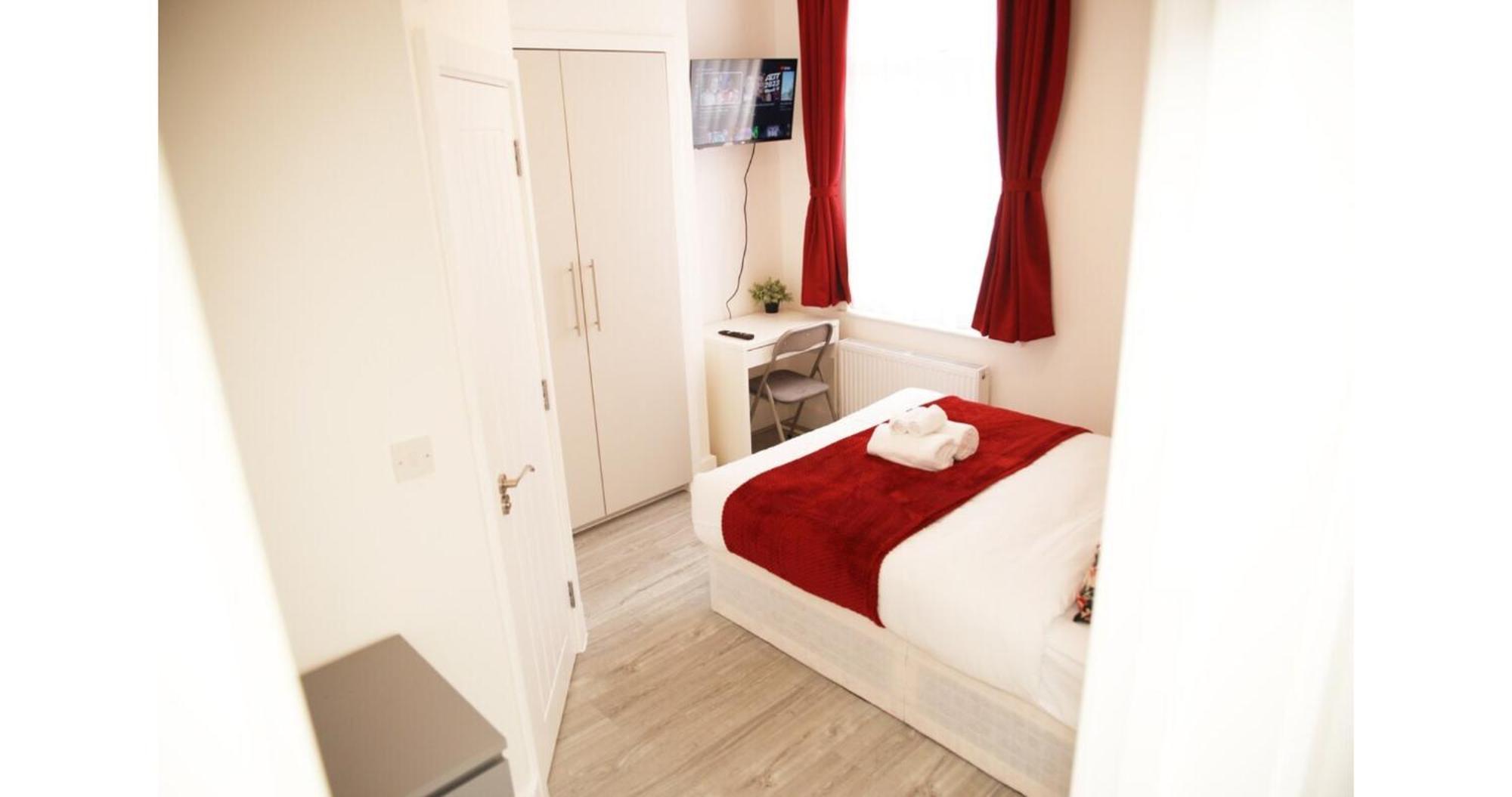 Cricklewood Deluxe Ensuite Room London Rum bild